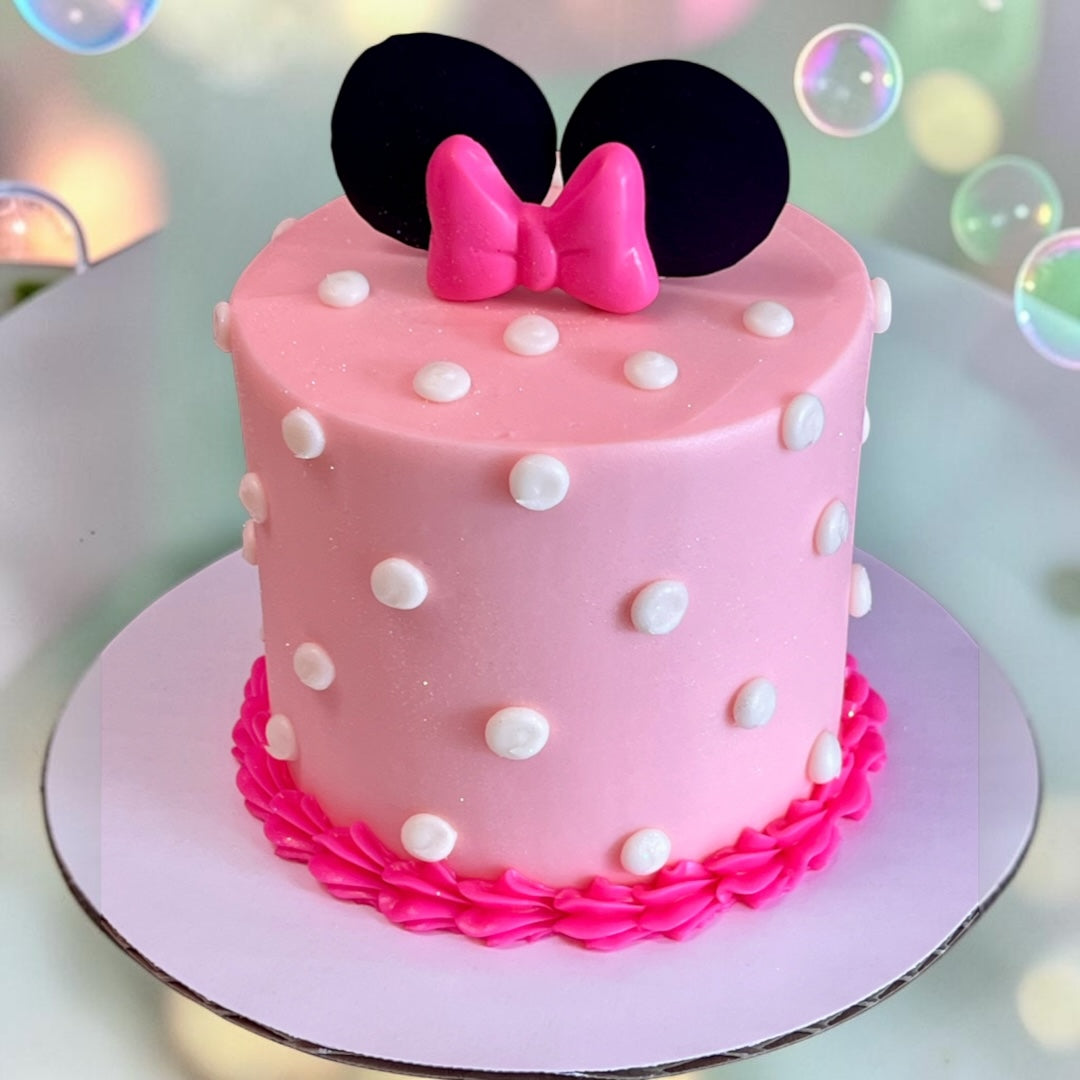 Minnie Mouse Cake